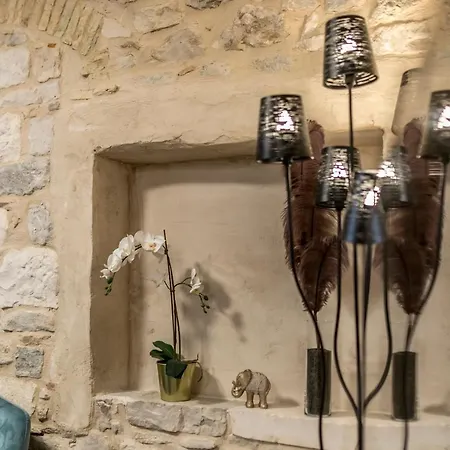 Apartment Diamond In The Heart Of The Palace